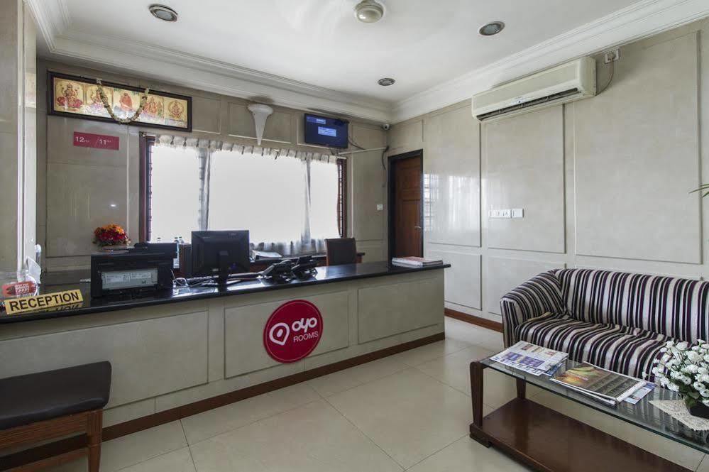 Oyo 579 Hotel Aab Bangalore Exterior foto